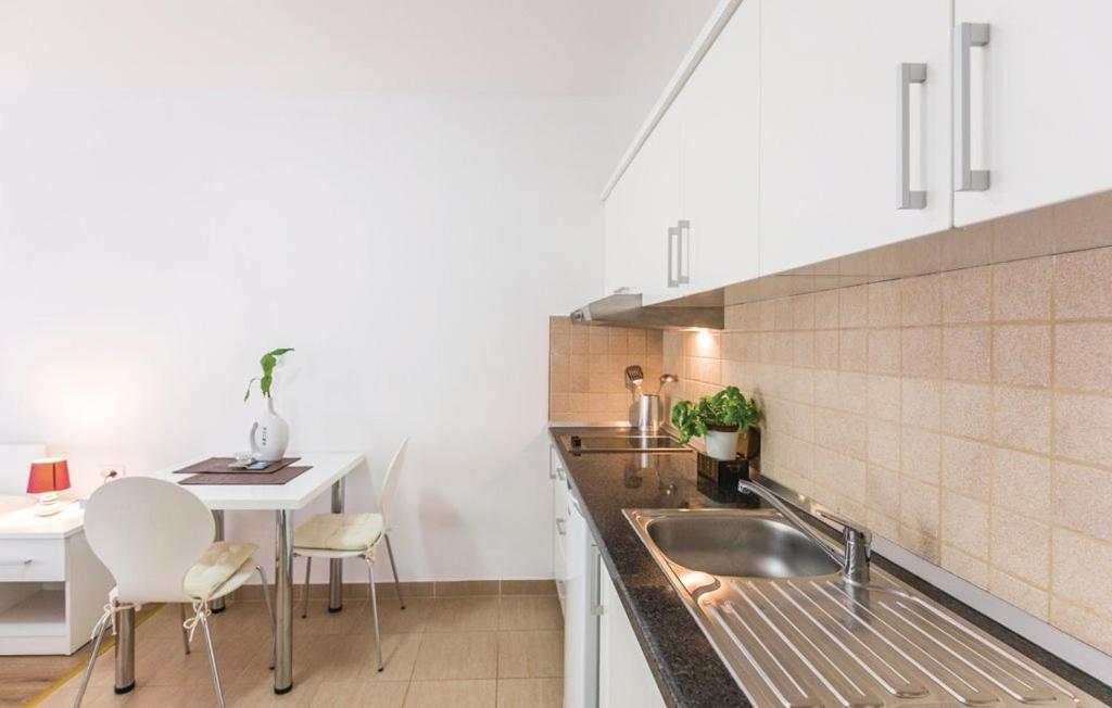 Apartments Mateljak Gradac  Extérieur photo