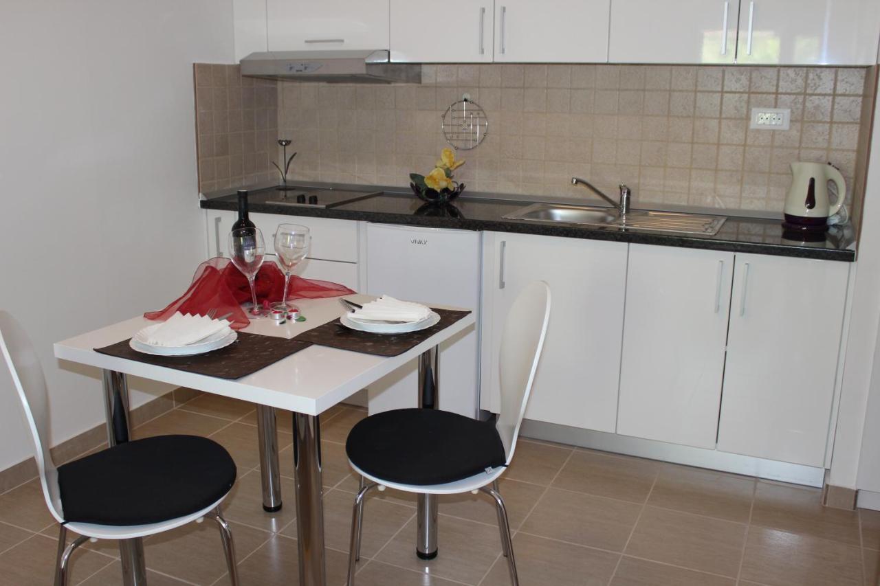 Apartments Mateljak Gradac  Chambre photo